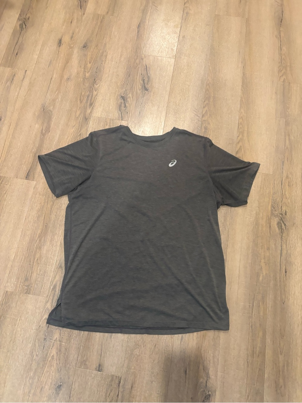 Asics Men's Charcoal Short-Sleeve Performance Tee